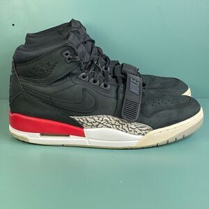 Nike Air Jordan Legacy 312 Men’s Size 10.5 Shoes Sneakers Black Red